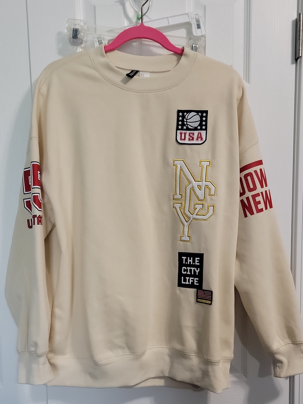 H&M Womens Oversized M Cream Graphic USA Patch Sweatshirt